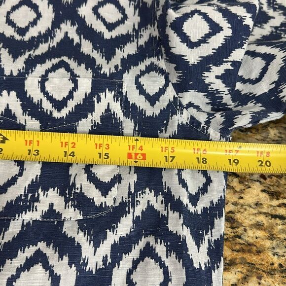 Tizzie Linen Blend Geo Print Fringe Hem Button-Up Shirt Size XS - Picture 8 of 9